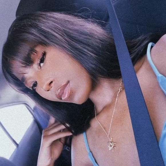 Meet the Posher Other - Meet your Posher, Danisia